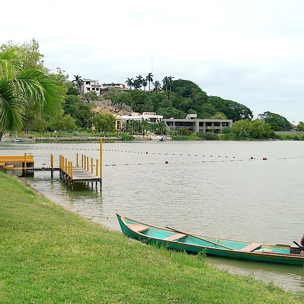 Laguna de Chairel